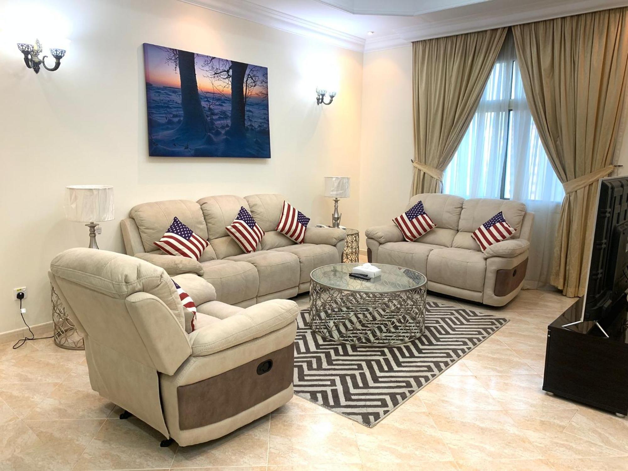 Appartement Al Misrea Tower à Manama Extérieur photo